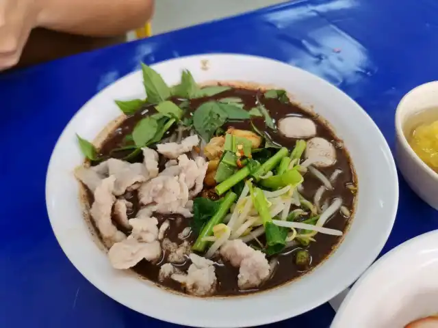 Thai Siam Noodles Food Photo 9