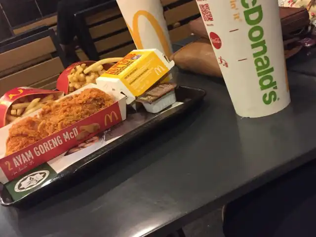 McDonald's / McCafé Food Photo 6