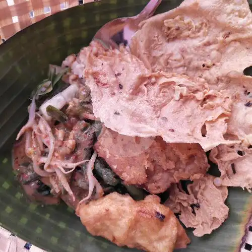 Gambar Makanan Pecel Pincuk Benjing Mriki Malih Njih, Bandeng Raya 5