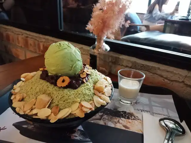 CHEOTNUN - Korean Dessert Cafe Food Photo 6