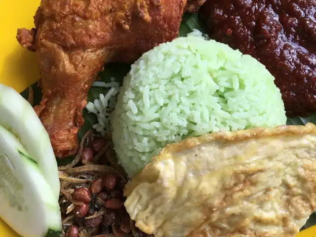 Azme Corner Nasi Lemak Food Photo 2