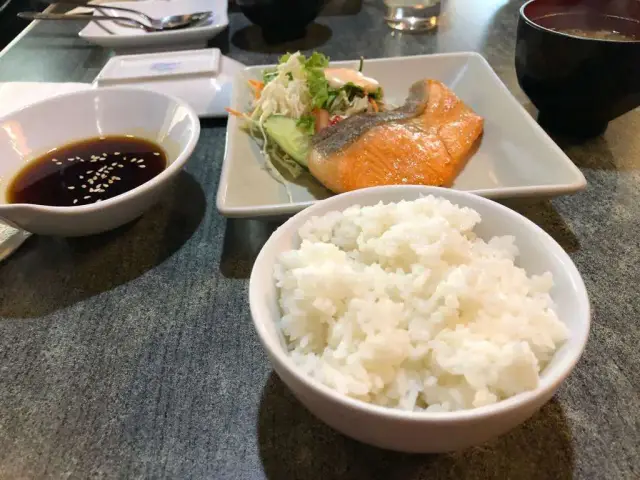 Gambar Makanan Toro Sushi & Ramen 16