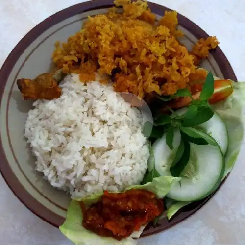 Gambar Makanan Ayam Panggang Bumbu Merah & Nasi Rawon Chen-Chen, Tukad Balian 14