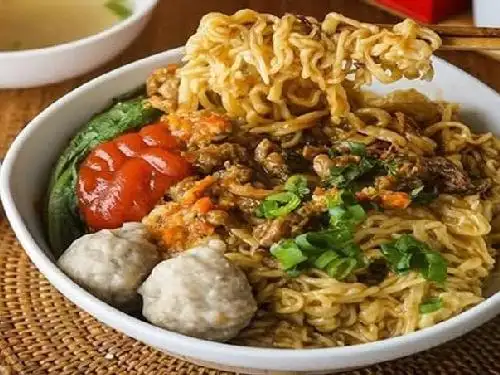 Mie Ayam Sultan, Pulau Salawati