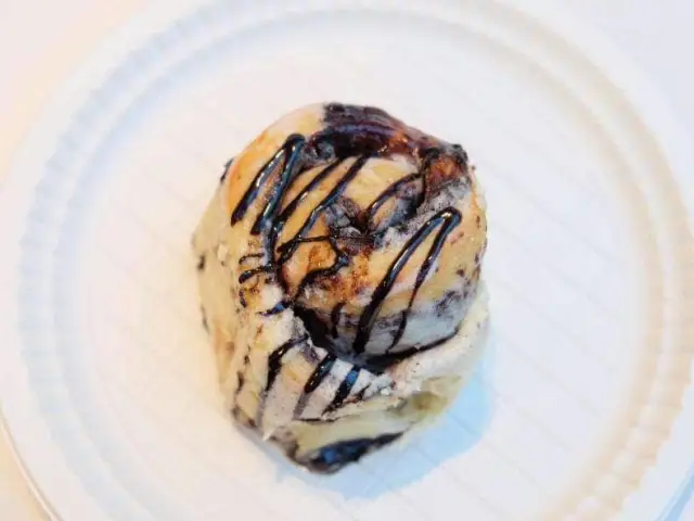 Cinnabon Food Photo 12