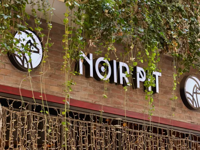 Noir Pit Coffee Co.'nin yemek ve ambiyans fotoğrafları 10