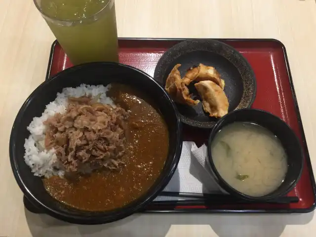 Gambar Makanan Sukiya Tokyo Bowls & Noodles 1