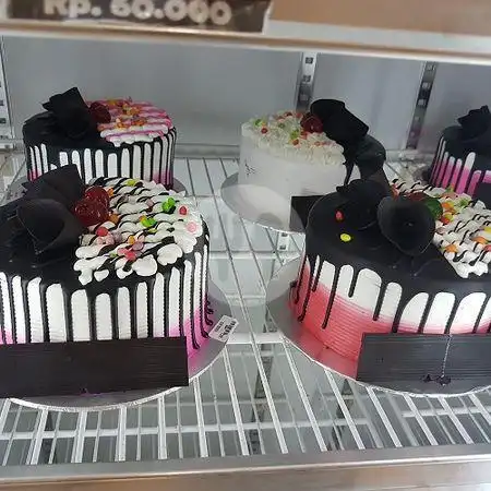 Gambar Makanan Aneka Swalayan Cake And Bakery Pusat, Hasanudin 18