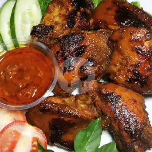 Gambar Makanan Ayam Goreng Aya Apin, Purwokerto Utara 4