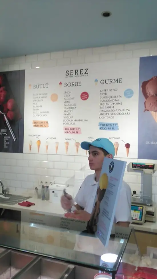 Serez Dondurmacisi - Kartal'nin yemek ve ambiyans fotoğrafları 39