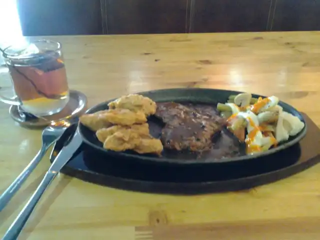 Gambar Makanan Kalap Sizzle & Grill 2