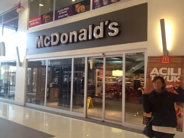 McDonald's'nin yemek ve ambiyans fotoğrafları 7