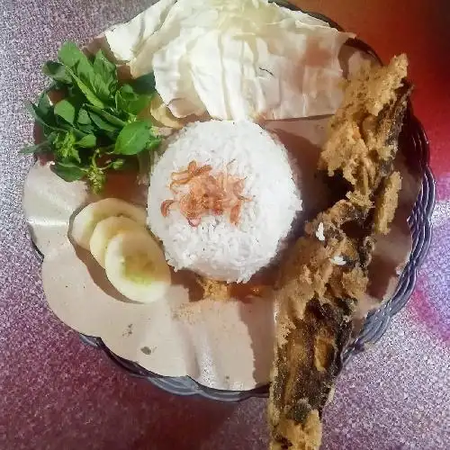 Gambar Makanan Pecel Lele Ayam Kremes Original (PELAKOR) cabang BSD, Jln Ciater Raya no.86,bsd 20