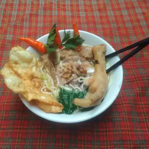 Gambar Makanan Mie Ayam Warung Geina, Jl Satria Selatan 1 No 363,Plombokan, Semarang Utara 4