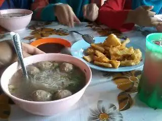 Warung Asam Pedas Kak Yah Minyak Beku, Batu Pahat,Johore.