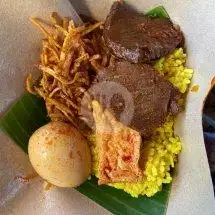 Gambar Makanan Nasi Kuning Ibu Sri 3