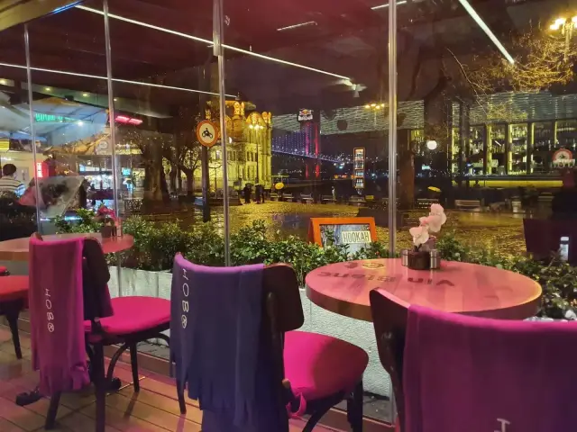 Hobo Bistro + Grill'nin yemek ve ambiyans fotoğrafları 13