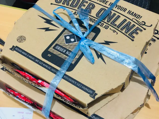 Gambar Makanan Domino's Pizza 8