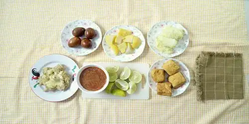 Siomay Sumber Rejeki, Utan Kayu