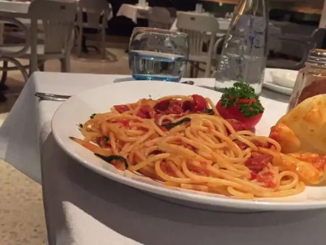 Gambar Makanan L'Osteria 11