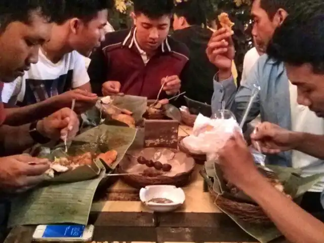 Gambar Makanan Angkringan Tugu Jogja 3