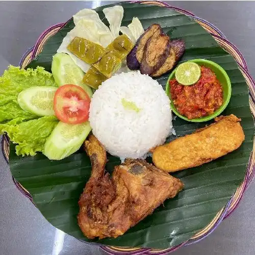 Gambar Makanan Ayam Kenyangs ,Jalan Purus 2 No 9,kel Purus,kec Padang Barat,kota Padang 1