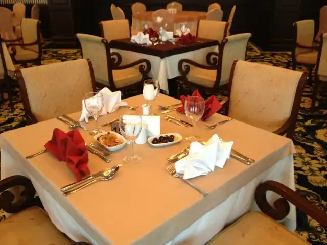 Latanya City Hotel Restaurant'nin yemek ve ambiyans fotoğrafları 9