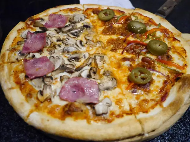 Gambar Makanan La Vera Pizza 15