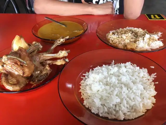 Kedai Nasi Ayam Kampung Chabang Empat Food Photo 7