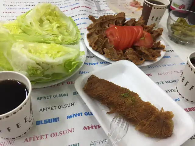 Çiğ Köfteci Berat Usta'nin yemek ve ambiyans fotoğrafları 2