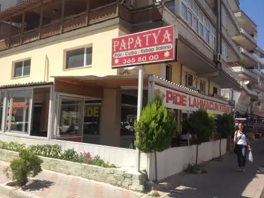 Papatya Pide &amp; Kebap Salonu