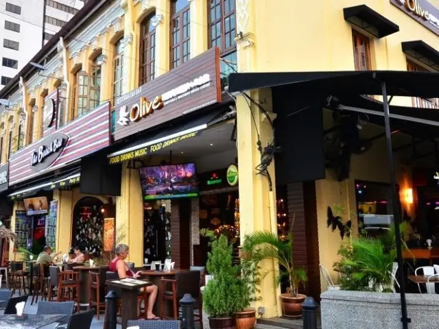 Olive Kitchen + Bar @ Penang Road