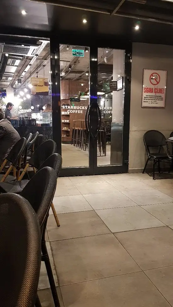 Starbucks Coffee Karanfil'nin yemek ve ambiyans fotoğrafları 53