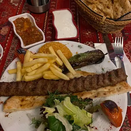 Istanbul Kebab Cafe & Restaurant'nin yemek ve ambiyans fotoğrafları 75
