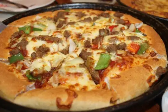 Pizza Hut SM Mall of Asia Food Photo 2