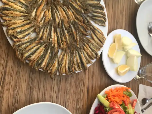 Metin Usta Et ve Balık Lokantası'nin yemek ve ambiyans fotoğrafları 2
