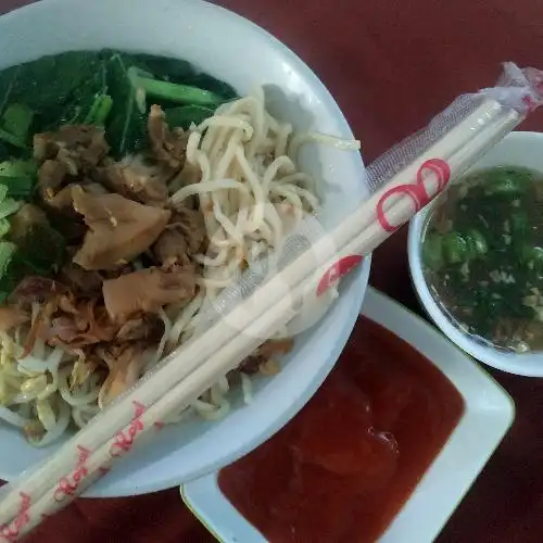 Gambar Makanan Bakmi Guwe 9