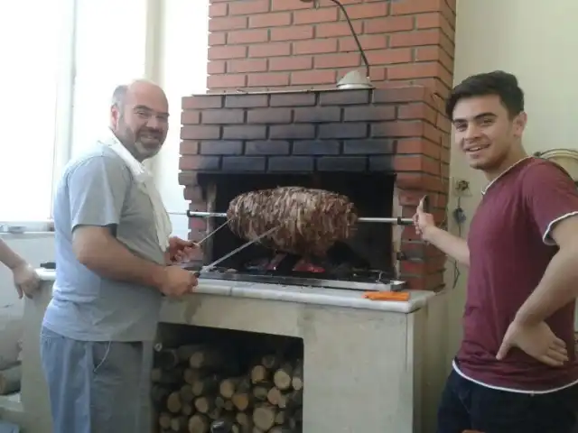 Erzurumlular Çağ Kebap ve Dayanışma Derneği'nin yemek ve ambiyans fotoğrafları 5