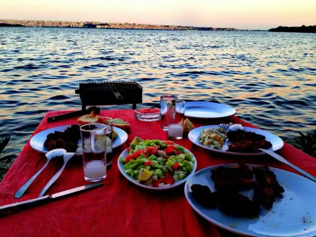 Firuzköy Göl Kenarı'nin yemek ve ambiyans fotoğrafları 18