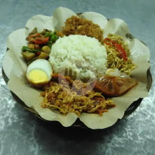 Gambar Makanan Nasi Kuning Kunyit Masakan Khas Jawa 3