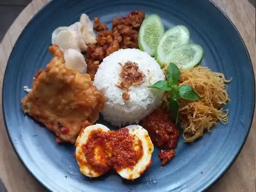 Nasi Uduk Jakarta Ibu Soraya