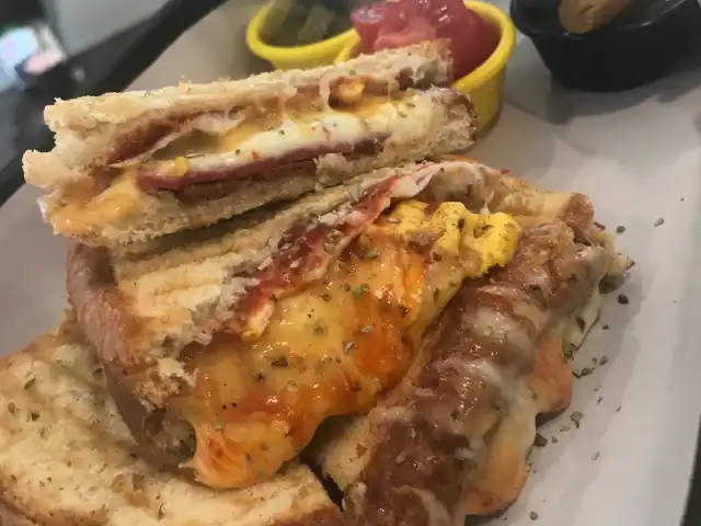 Cheddar’s Tost & Waffle Cafe'nin yemek ve ambiyans fotoğrafları 13