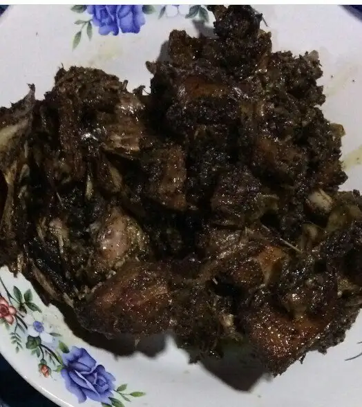 Bebek Hitam Pak Sayeki