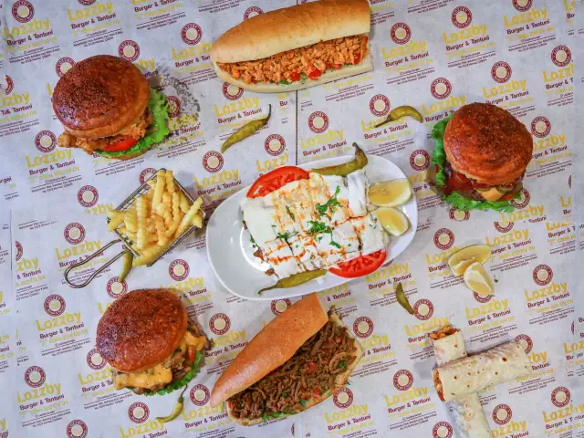 Lozzby Burger & Tantuni'nin yemek ve ambiyans fotoğrafları 1