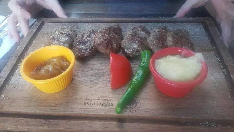 Köfteci İrfan Steak House & Kasap'nin yemek ve ambiyans fotoğrafları 57