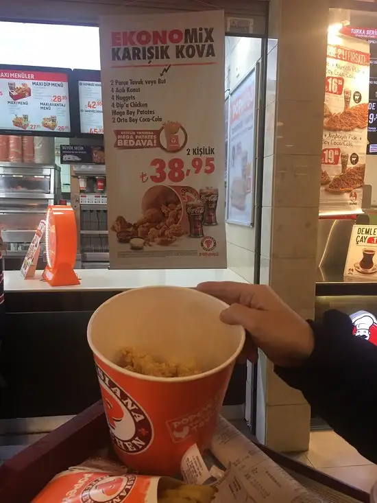 Terracity Popeyes'nin yemek ve ambiyans fotoğrafları 3