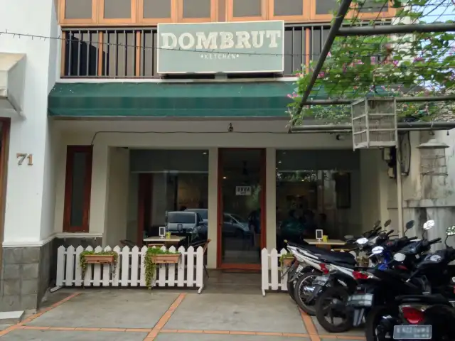 Gambar Makanan Dombrut Kitchen 16