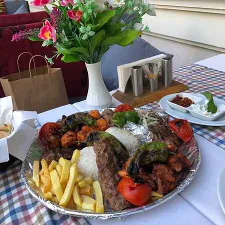 Sofia Kebab House'nin yemek ve ambiyans fotoğrafları 16