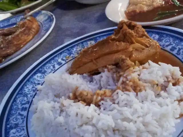 Restoran Hassan Ayam Kampung Food Photo 10