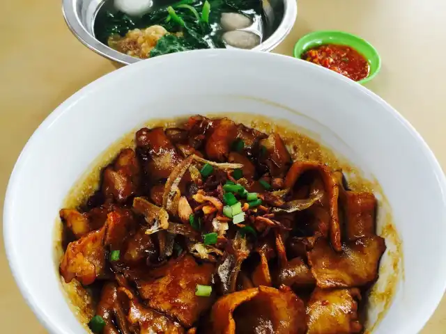 Homemade Pan Mee and Yong Tau Fu Food Photo 7